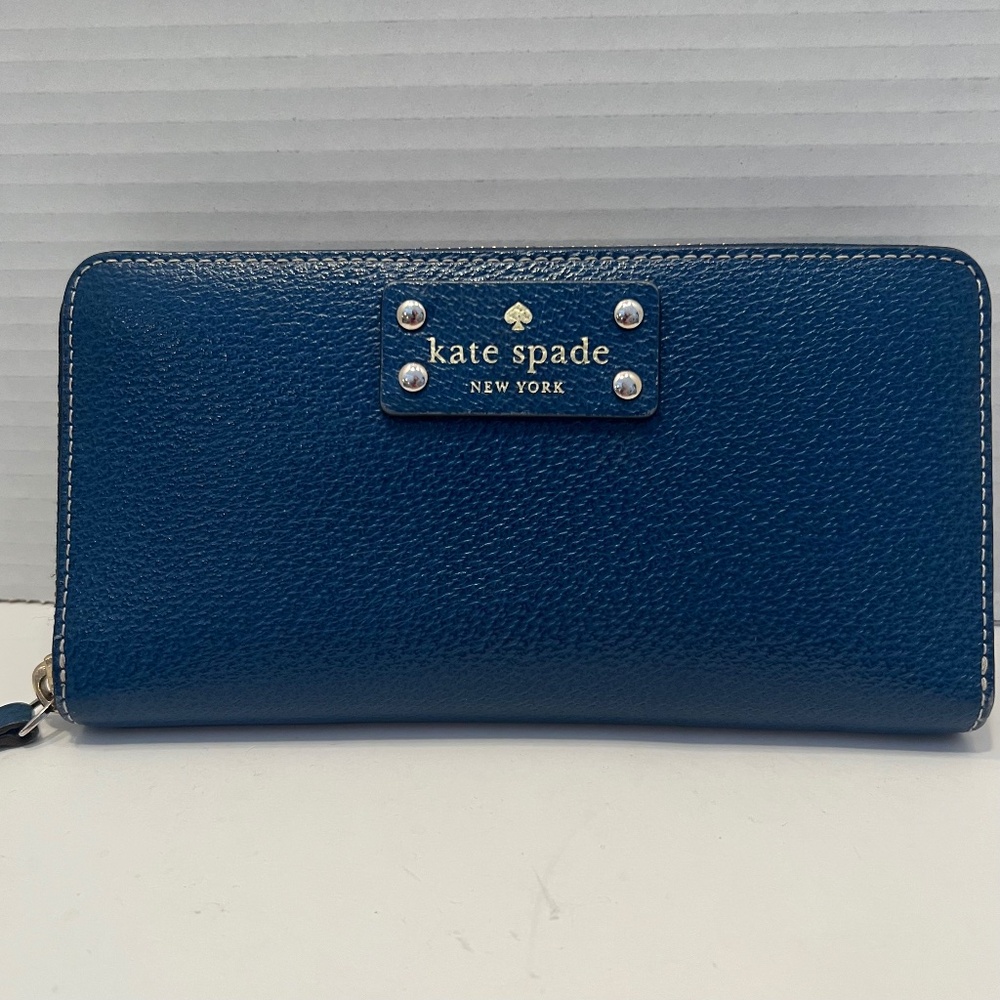 KATE SPADE Wallet Large Zip-Around Blue